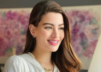 الفنانة روان بن حسين رعش يخطب روان بنت حسين